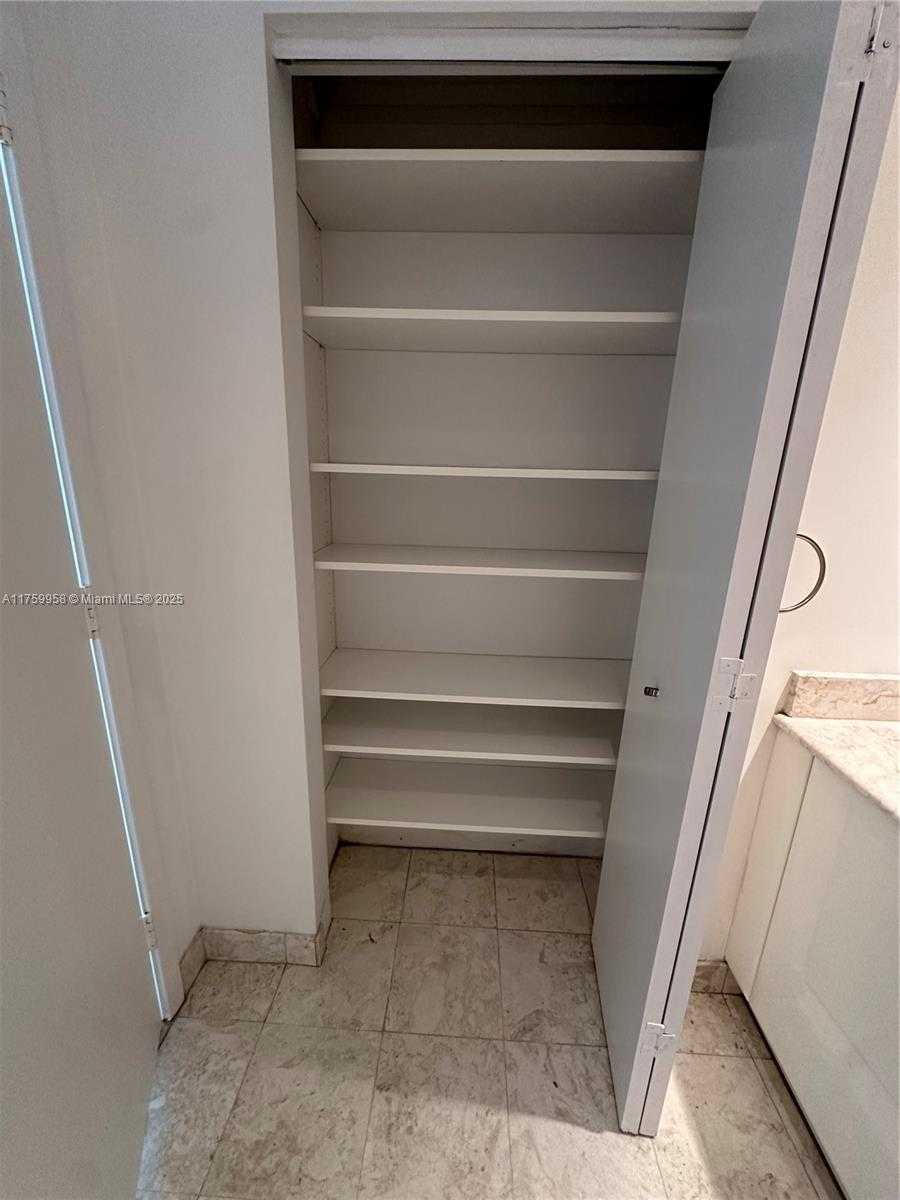 Small Image of 1331 BRICKELL BAY DR #1104, Miami Number 17