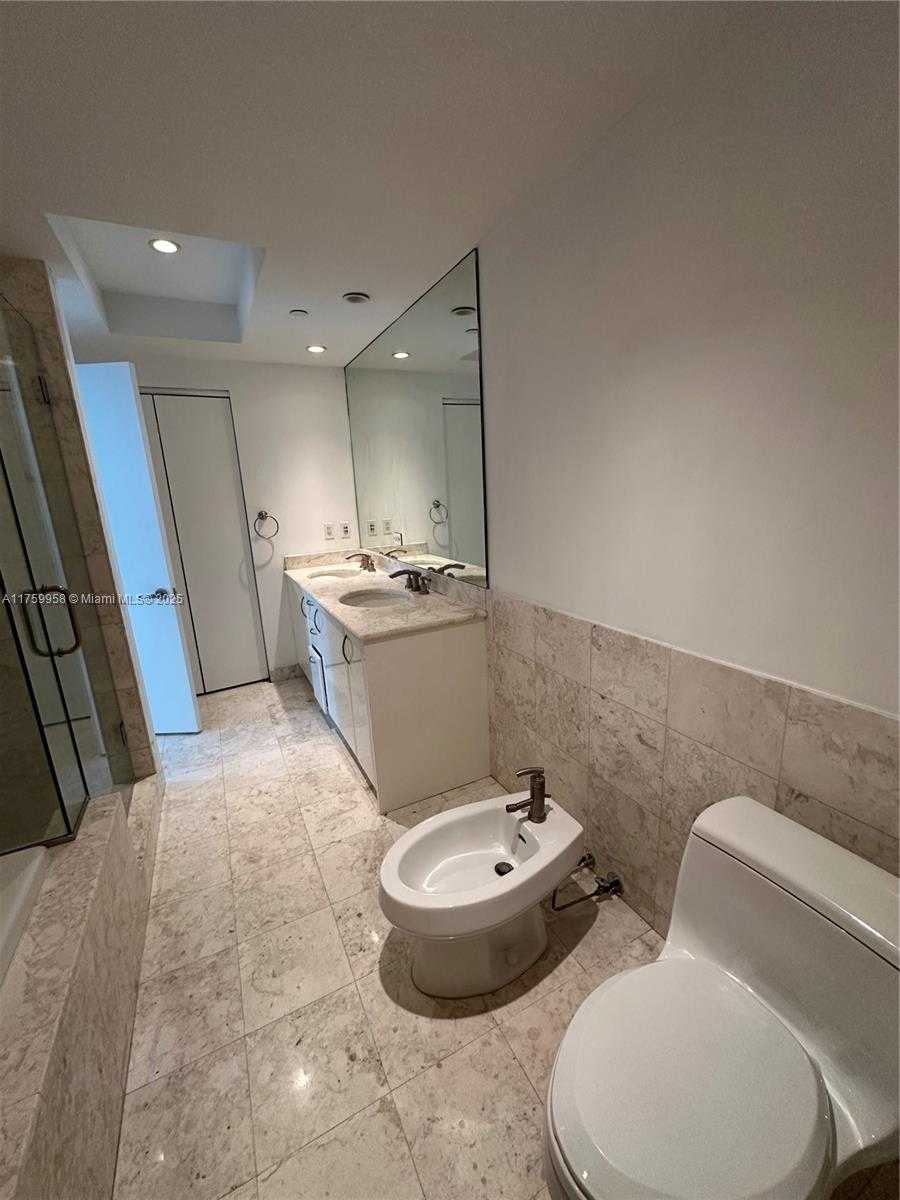 Small Image of 1331 BRICKELL BAY DR #1104, Miami Number 18