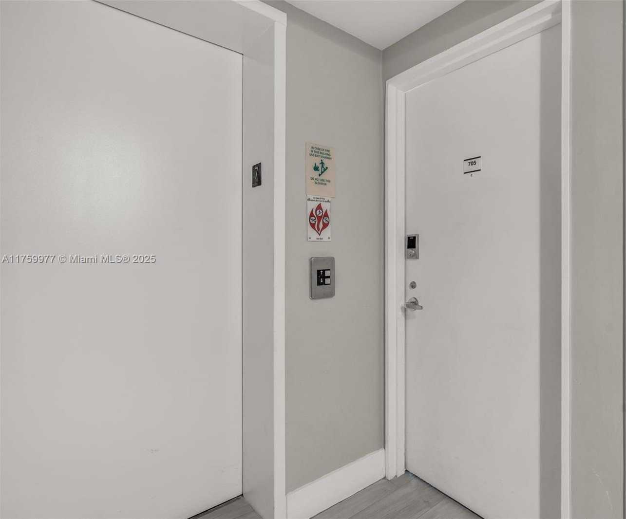Small Image of 5900 COLLINS AVE #705, Miami Beach Number 40