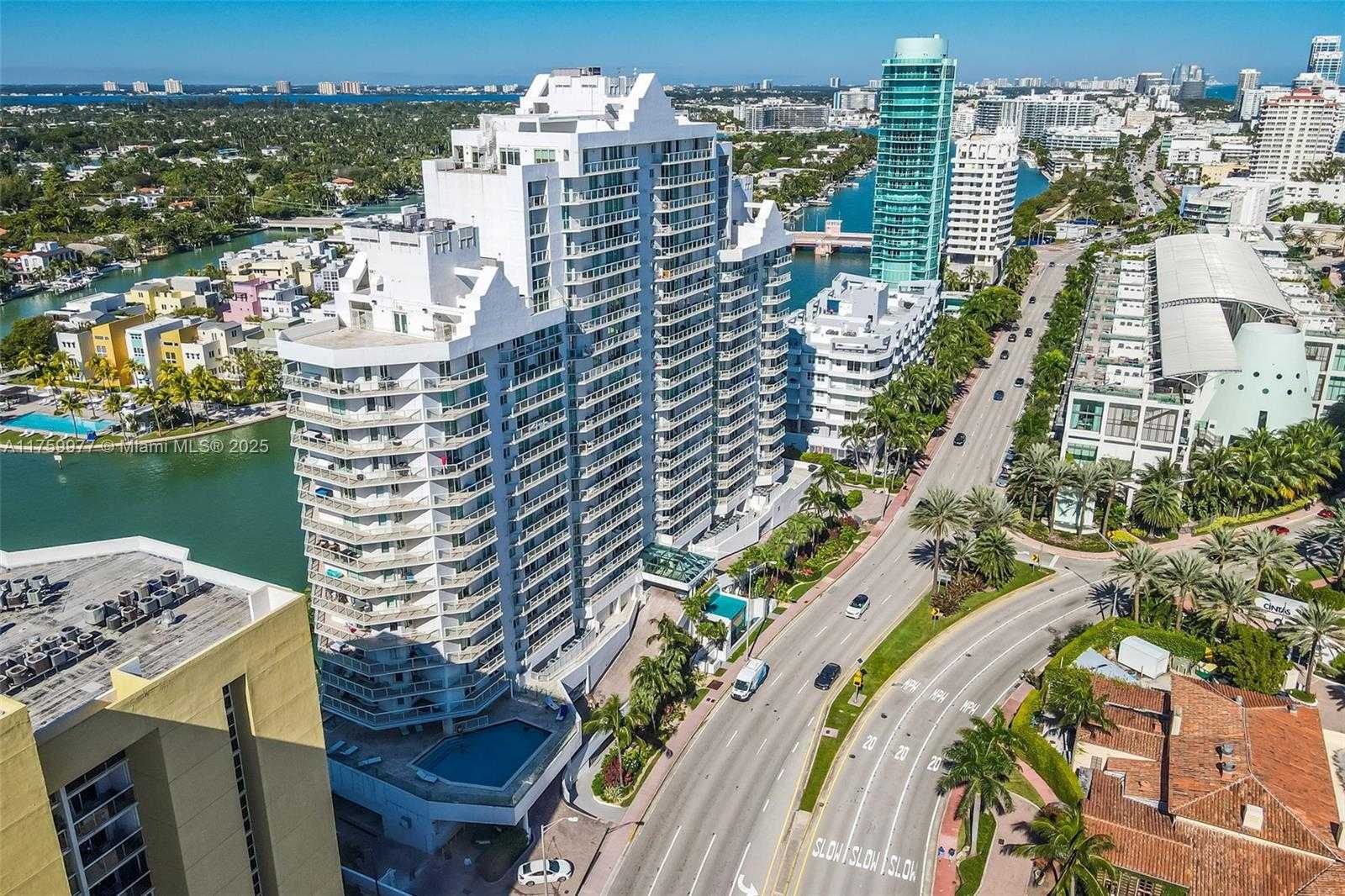 Small Image of 5900 COLLINS AVE #705, Miami Beach Number 7