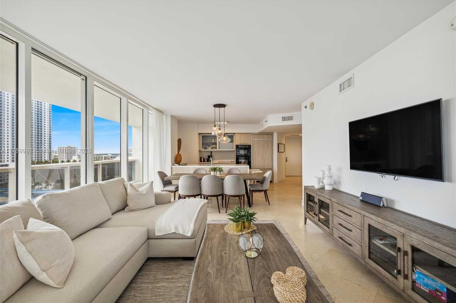 Small Image of 1830 SOUTH OCEAN DR #1506, Hallandale Beach Number 9