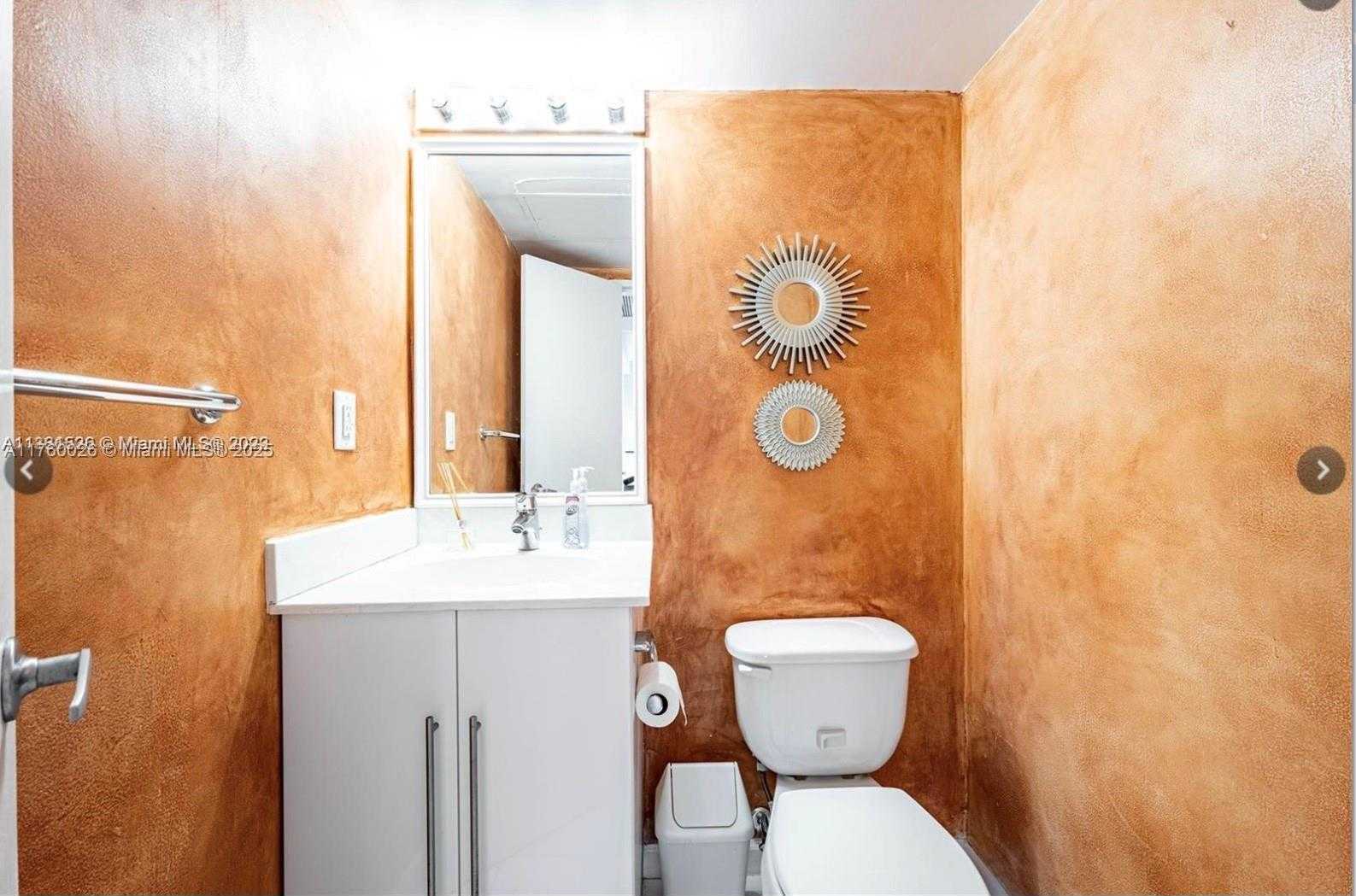 Small Image of 3000 SOUTH OCEAN DR #916, Hollywood Number 12