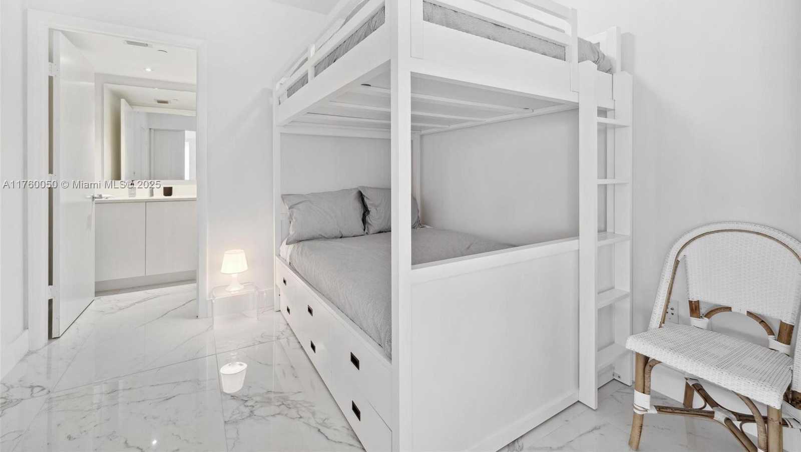 Small Image of 1830 SOUTH OCEAN DR #4502, Hallandale Beach Number 28