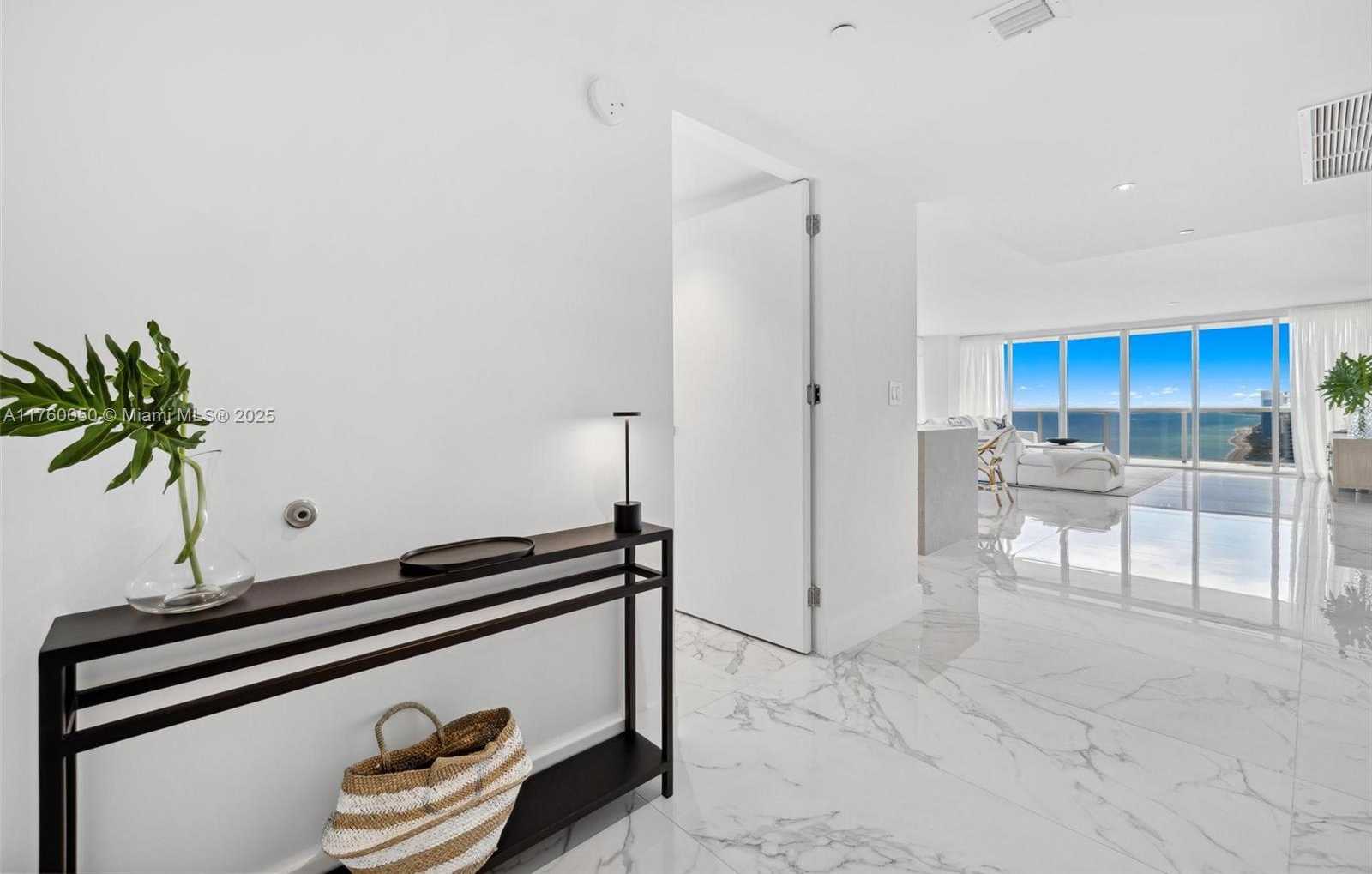 Small Image of 1830 SOUTH OCEAN DR #4502, Hallandale Beach Number 5