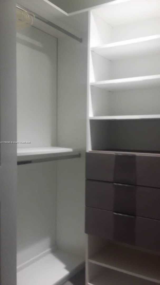 Small Image of 1600 NORTH EAST 1ST AVE #1117, Miami Number 14