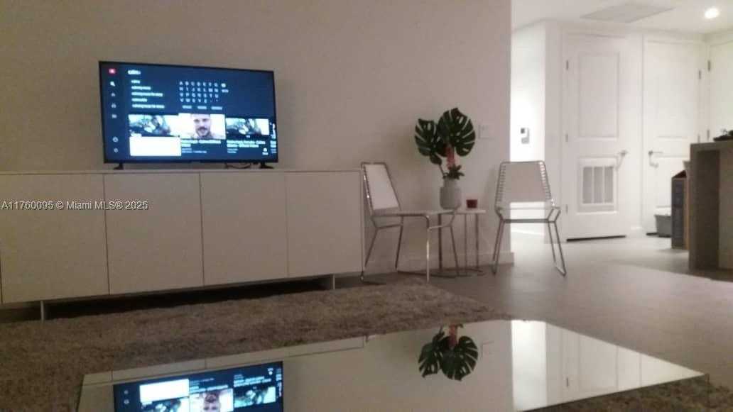 Small Image of 1600 NORTH EAST 1ST AVE #1117, Miami Number 7