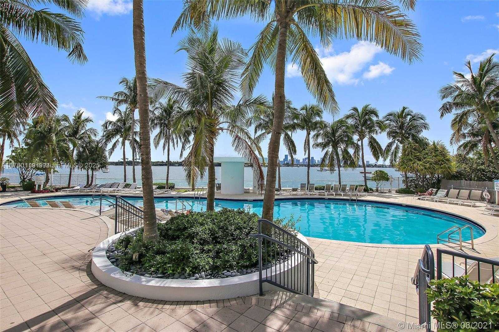 Small Image of 1330 WEST AVE #3604, Miami Beach Number 17
