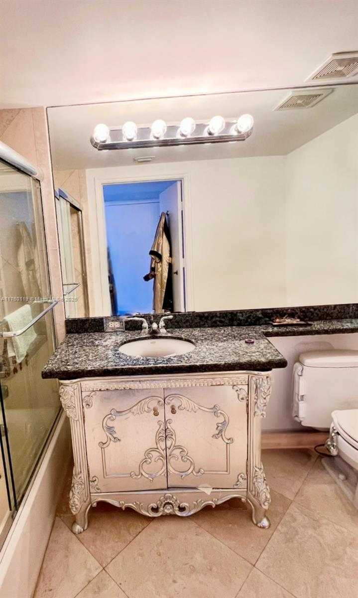 Small Image of 1330 WEST AVE #3604, Miami Beach Number 7