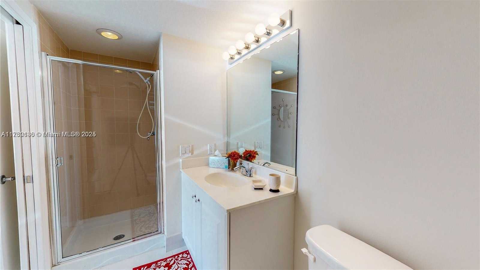 Small Image of 18100 NORTH BAY RD #504, Sunny Isles Beach Number 12