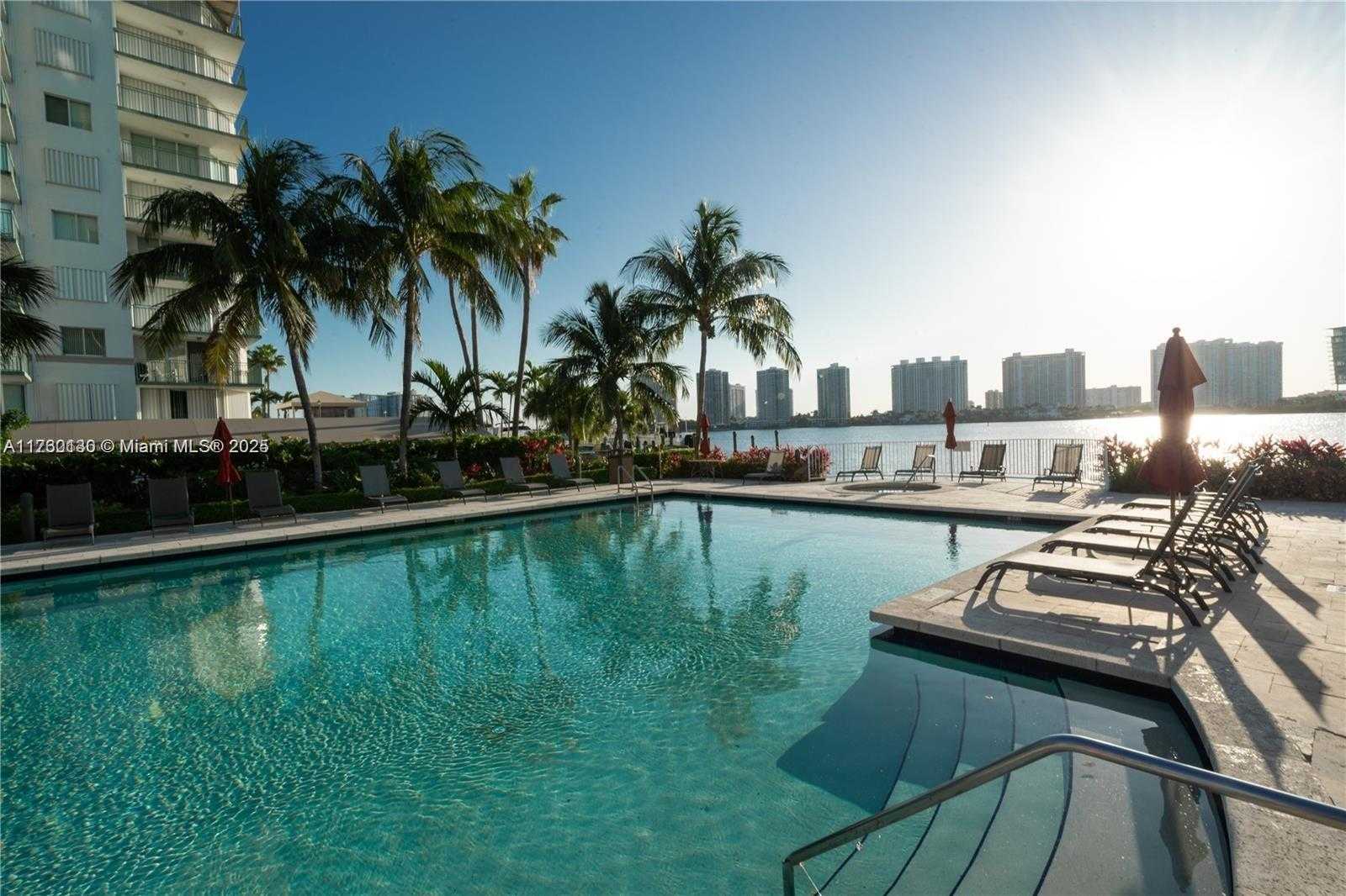 Small Image of 18100 NORTH BAY RD #504, Sunny Isles Beach Number 19