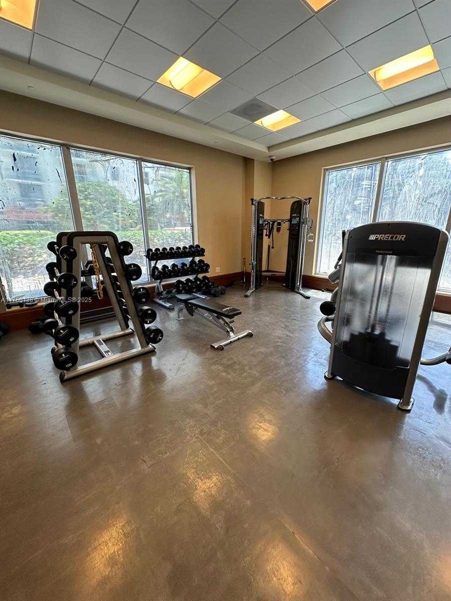 Small Image of 1060 BRICKELL AVE #2007, Miami Number 21