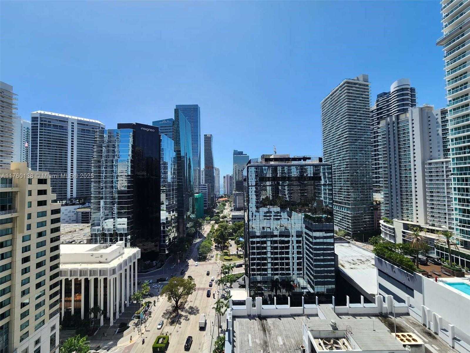 Small Image of 1060 BRICKELL AVE #2007, Miami Number 27