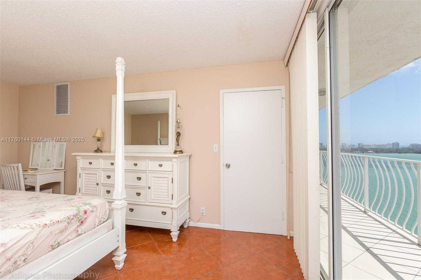 Small Image of 7601 EAST TREASURE DR #2206, North Bay Village Number 26