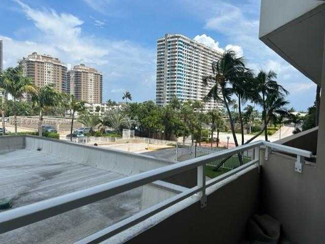 Small Image of 1985 SOUTH OCEAN DR #2B, Hallandale Beach Number 11
