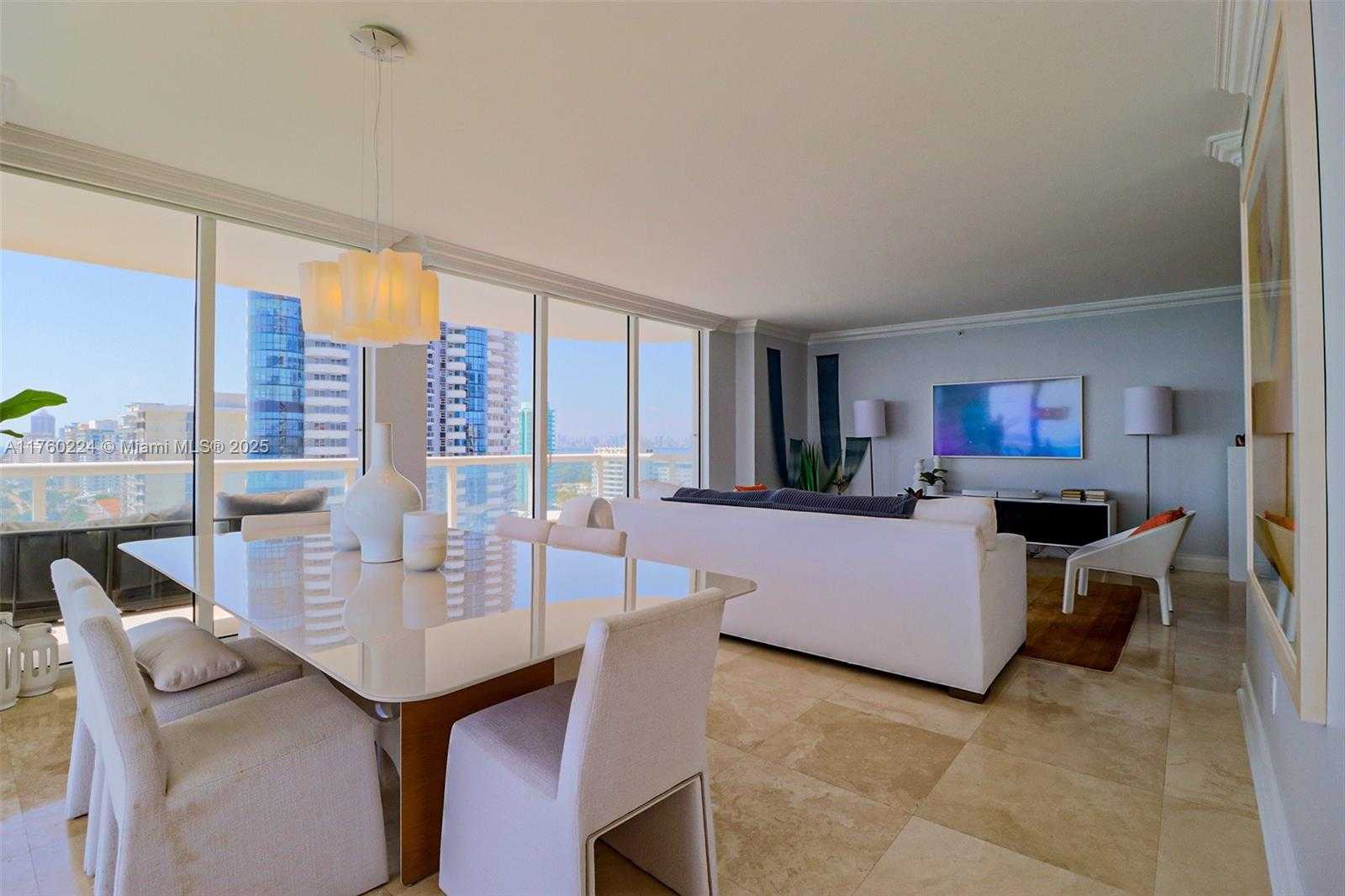 Small Image of 6365 COLLINS AVE #1903, Miami Beach Number 29