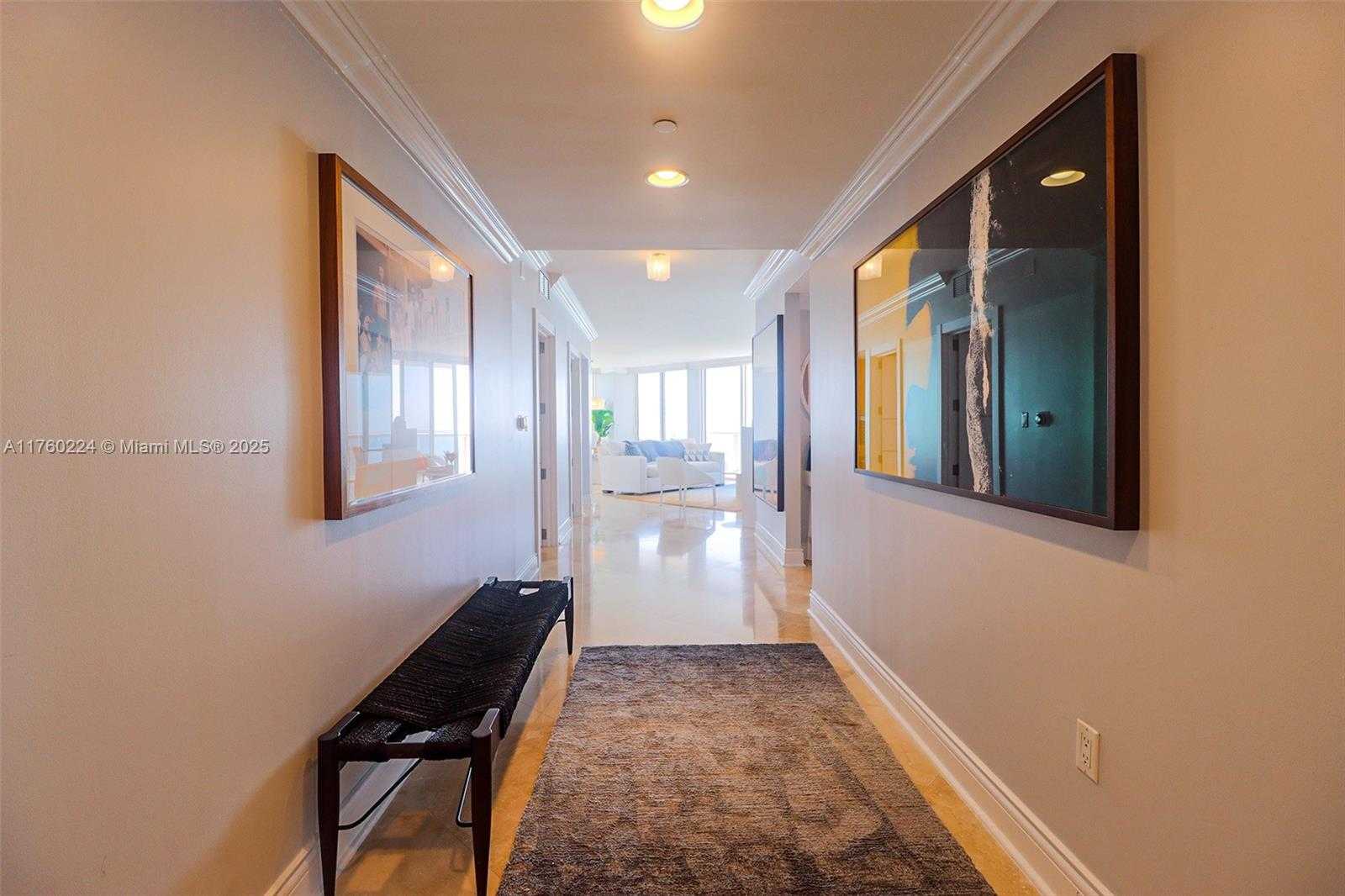 Small Image of 6365 COLLINS AVE #1903, Miami Beach Number 3