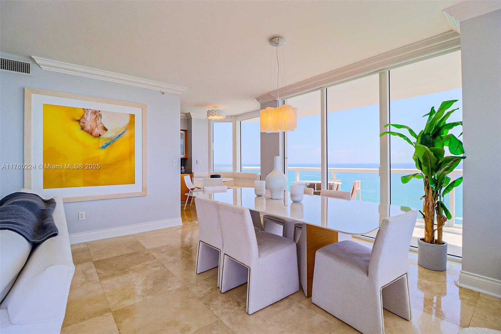 Small Image of 6365 COLLINS AVE #1903, Miami Beach Number 31
