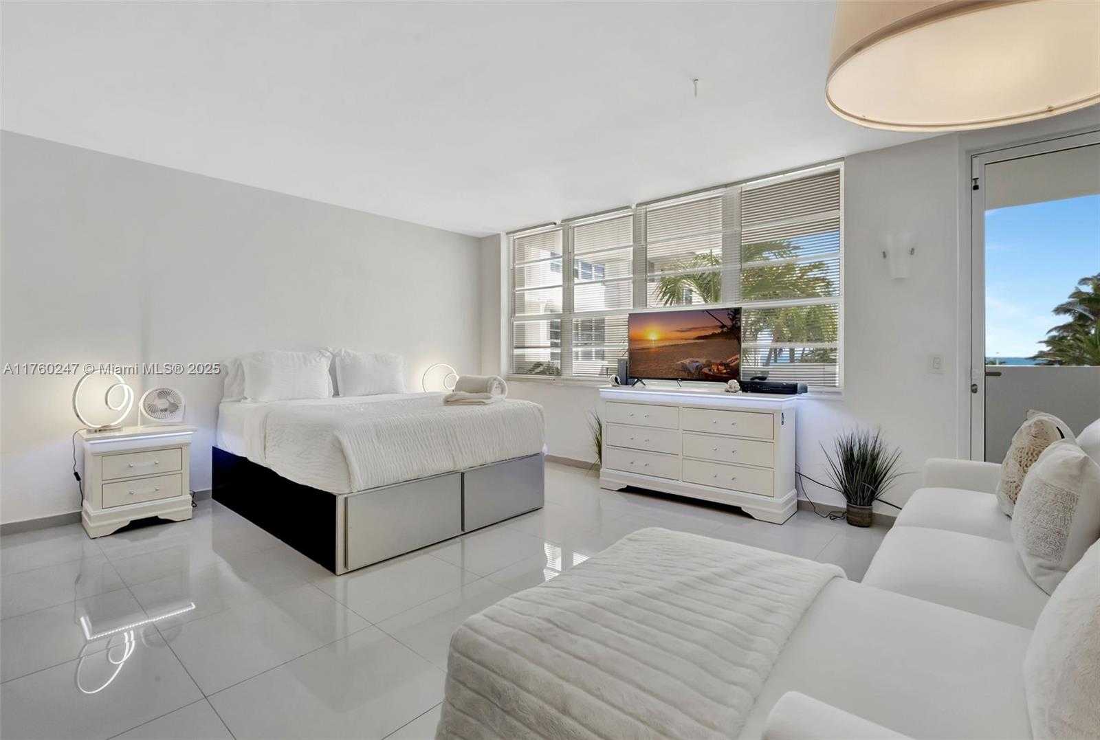 Small Image of 100 LINCOLN RD #417, Miami Beach Number 6