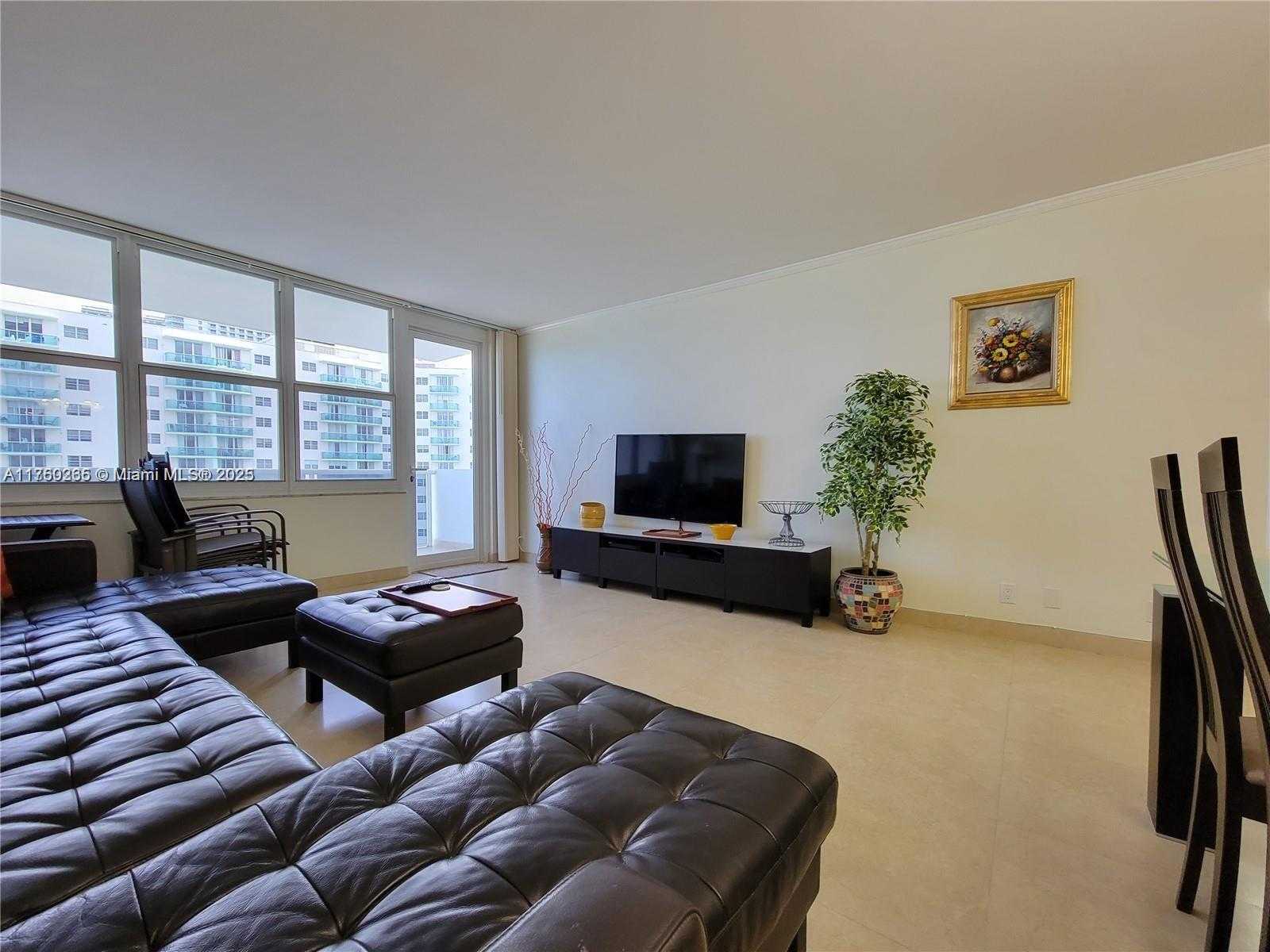 Small Image of 3725 SOUTH OCEAN DR #1008, Hollywood Number 14