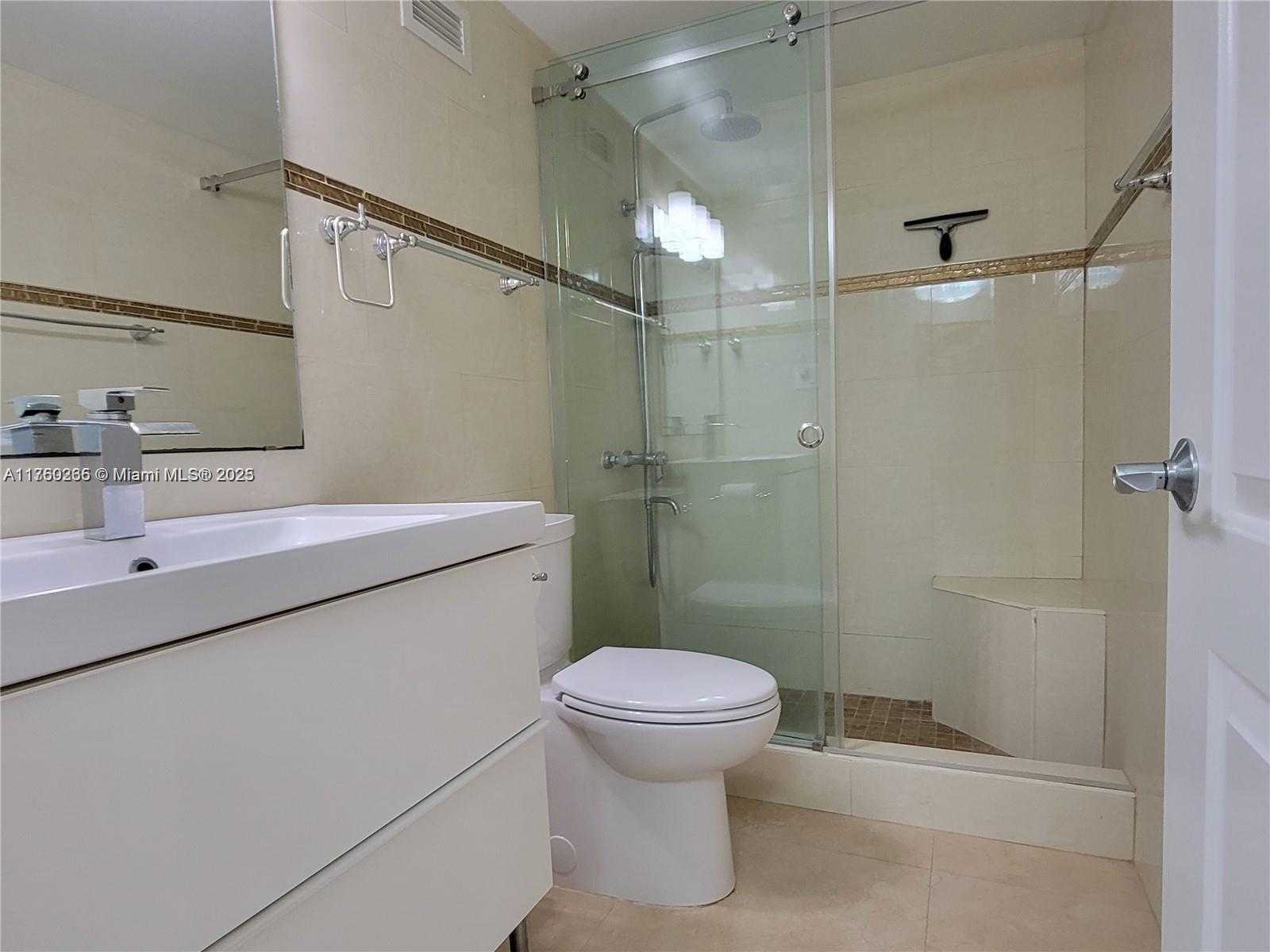 Small Image of 3725 SOUTH OCEAN DR #1008, Hollywood Number 22