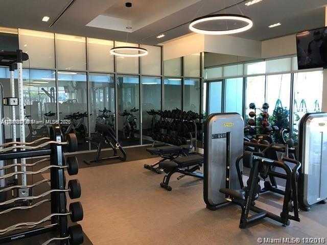Small Image of 17301 BISCAYNE BLVD #607, North Miami Beach Number 26