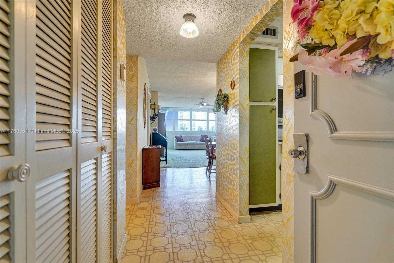 Small Image of 1400 SOUTH OCEAN DR #303, Hollywood Number 14