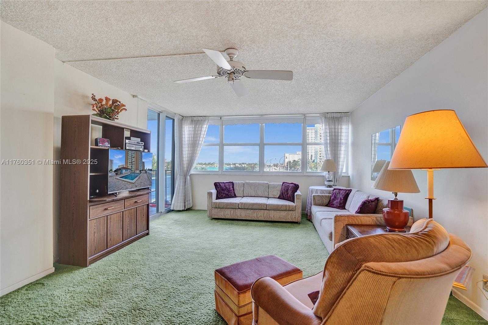 Small Image of 1400 SOUTH OCEAN DR #303, Hollywood Number 17