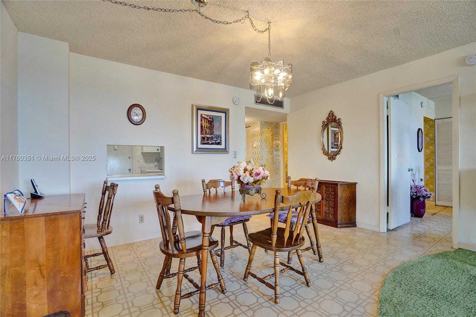 Small Image of 1400 SOUTH OCEAN DR #303, Hollywood Number 24