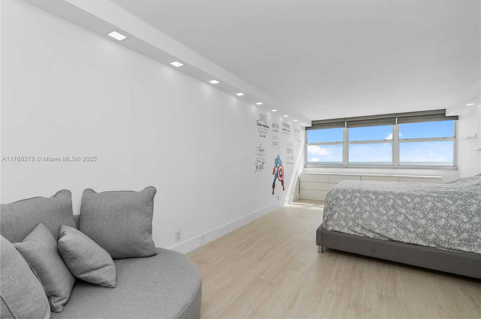 Small Image of 1904 SOUTH OCEAN DR #TS102, Hallandale Beach Number 27