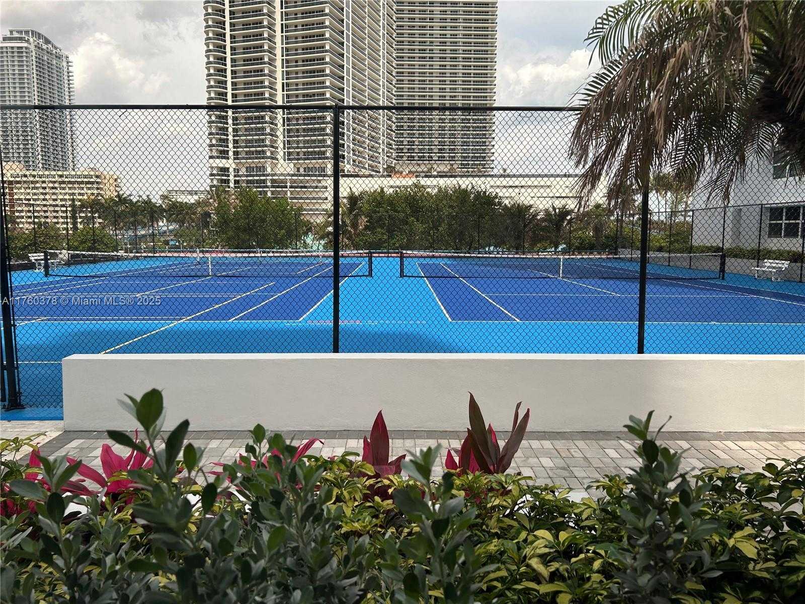 Small Image of 1904 SOUTH OCEAN DR #TS102, Hallandale Beach Number 5