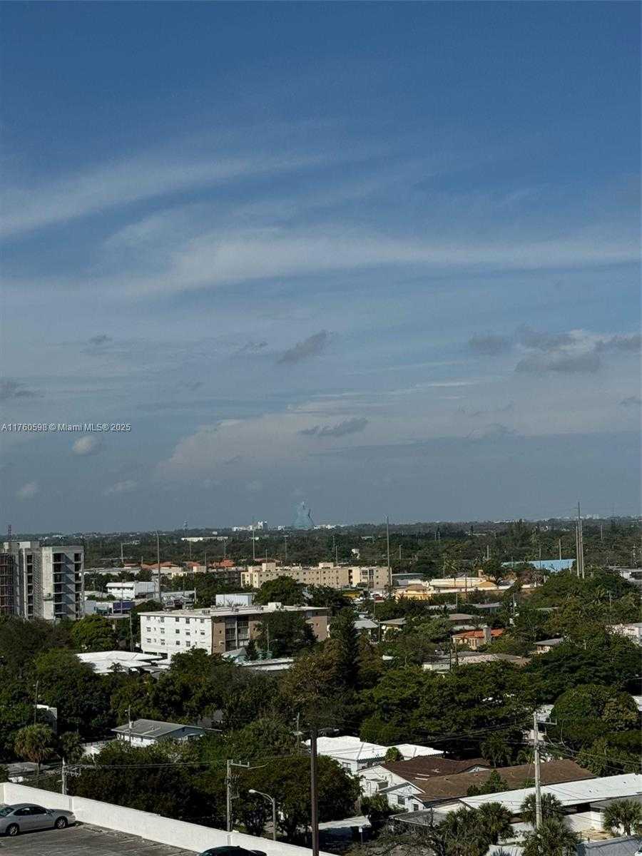 Small Image of 1830 RADIUS DR #1101, Hollywood Number 14