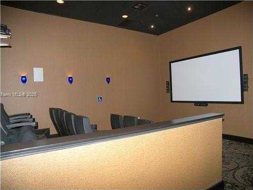 Small Image of 1830 RADIUS DR #1101, Hollywood Number 6