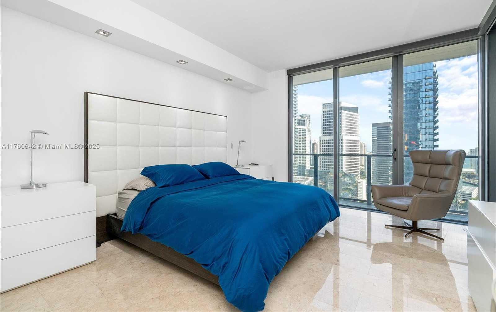 Small Image of 88 SOUTH WEST 7TH ST #2401, Miami Number 15