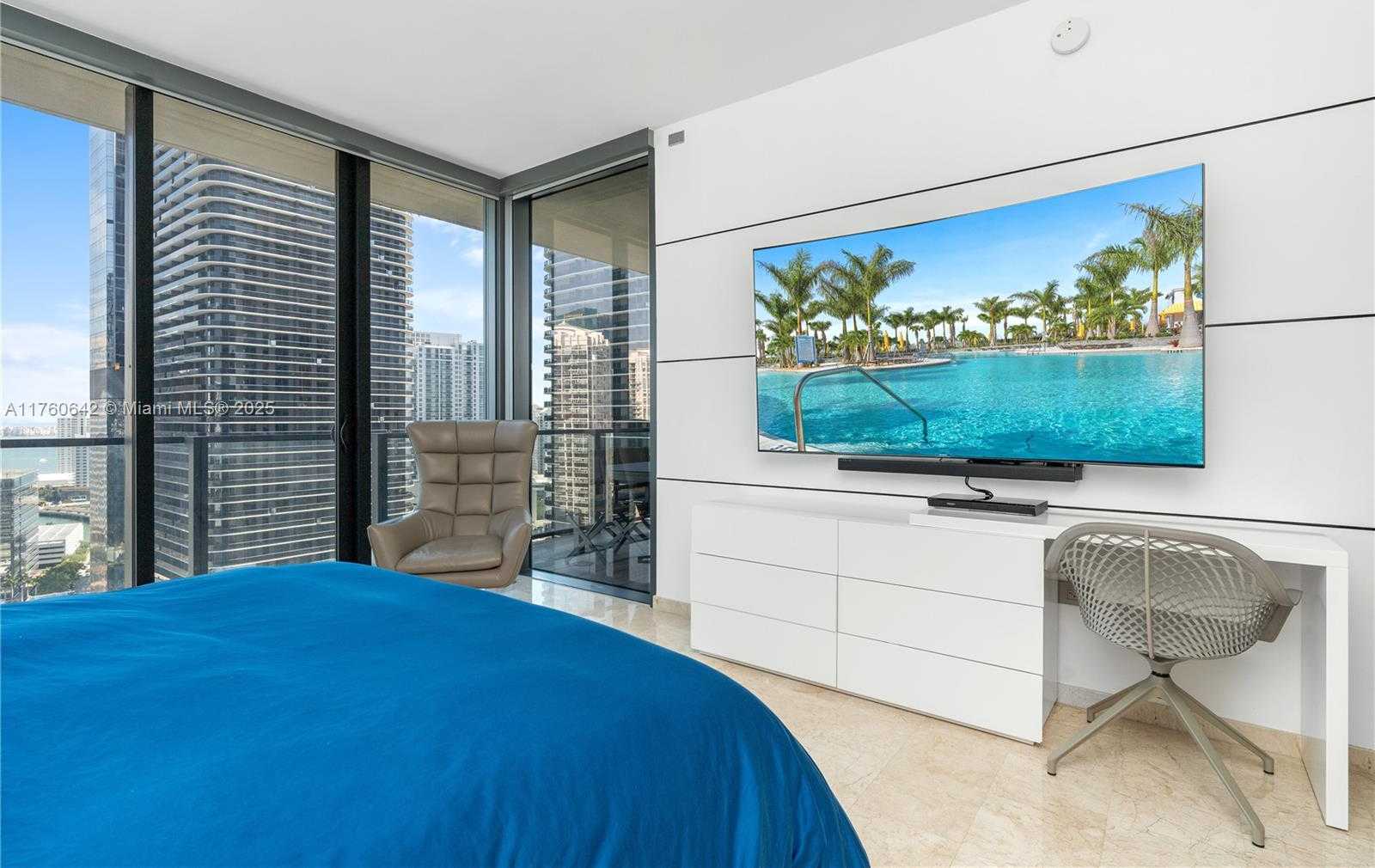 Small Image of 88 SOUTH WEST 7TH ST #2401, Miami Number 16