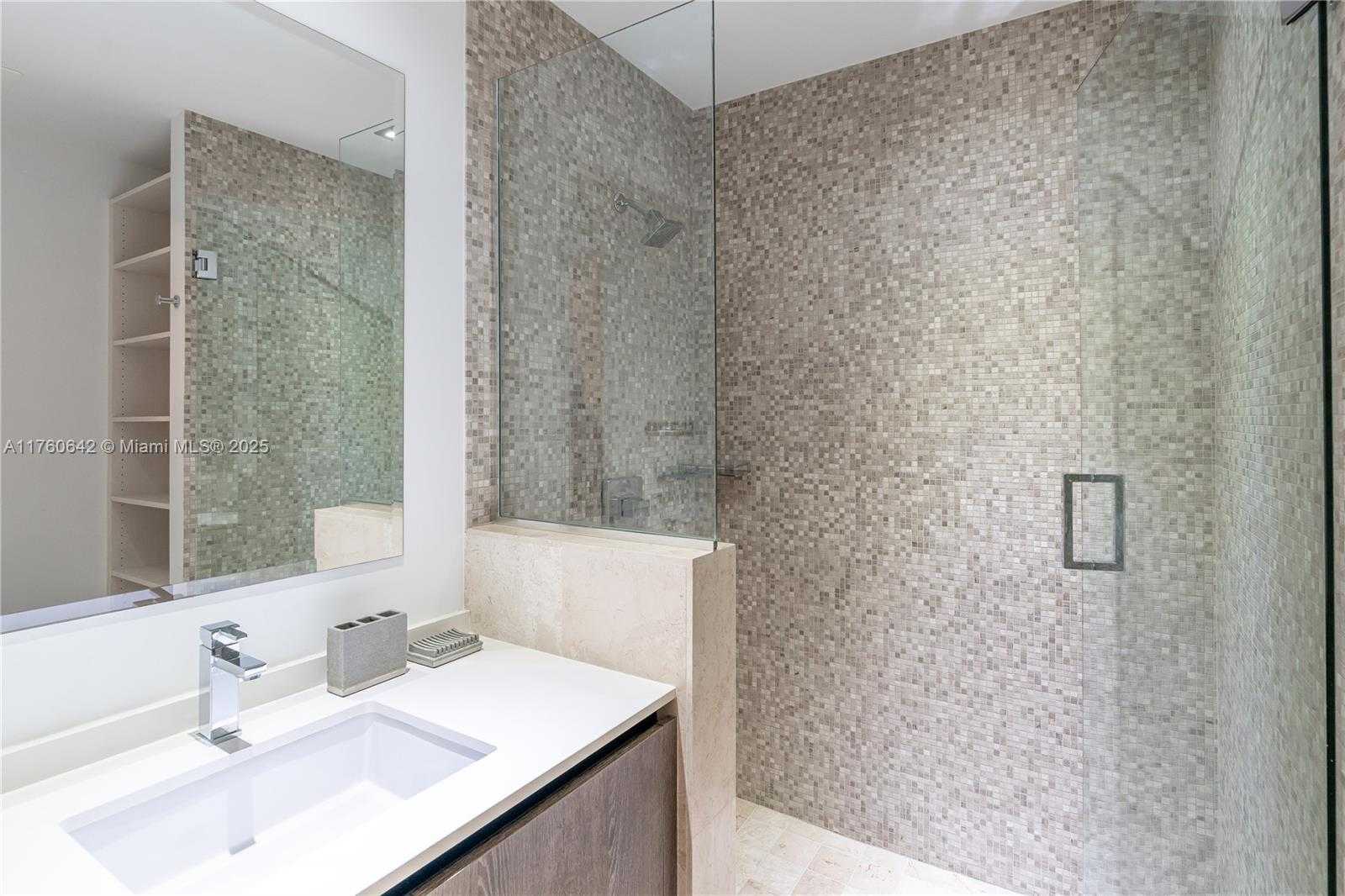 Small Image of 88 SOUTH WEST 7TH ST #2401, Miami Number 18