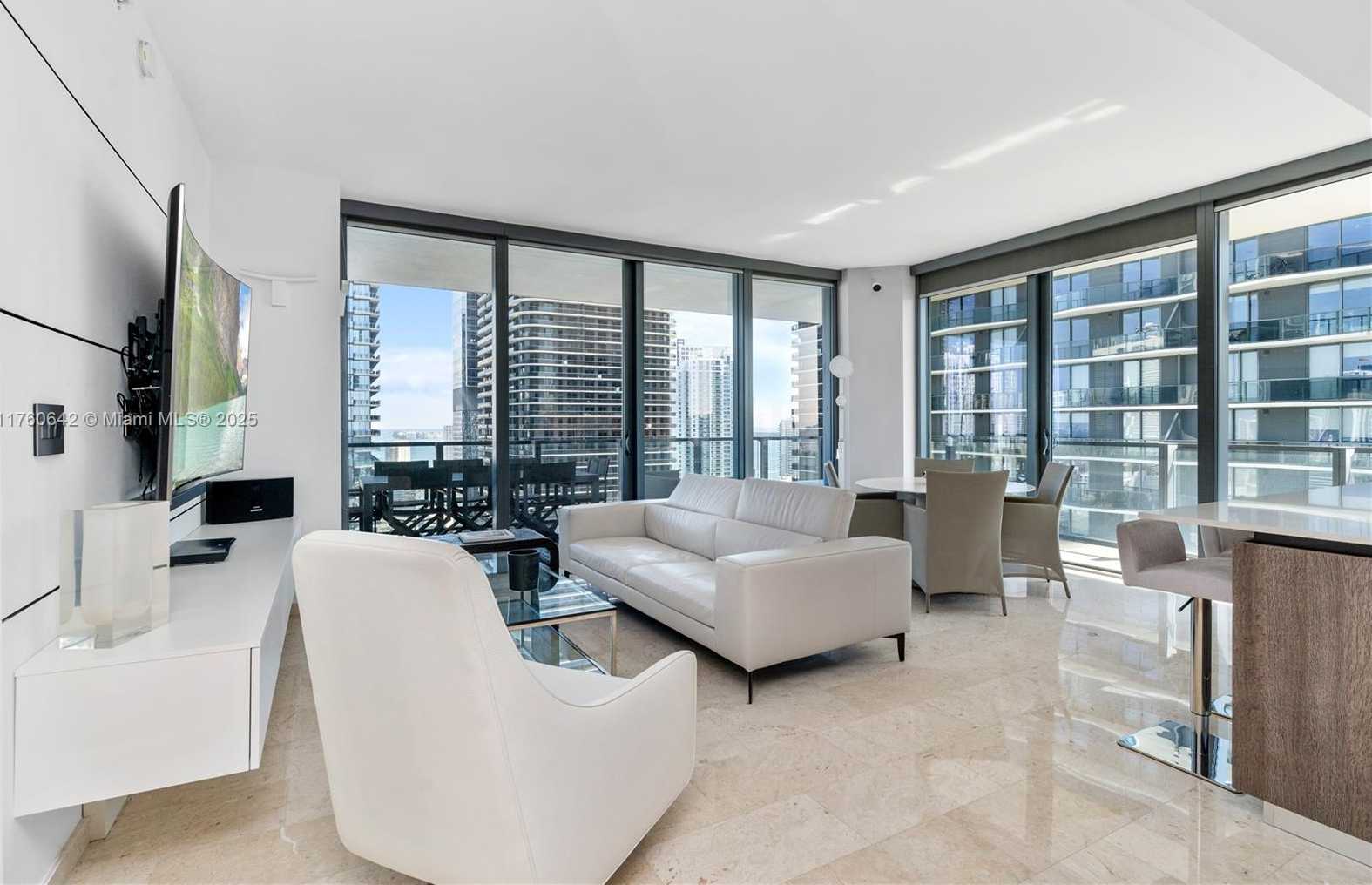 Small Image of 88 SOUTH WEST 7TH ST #2401, Miami Number 22