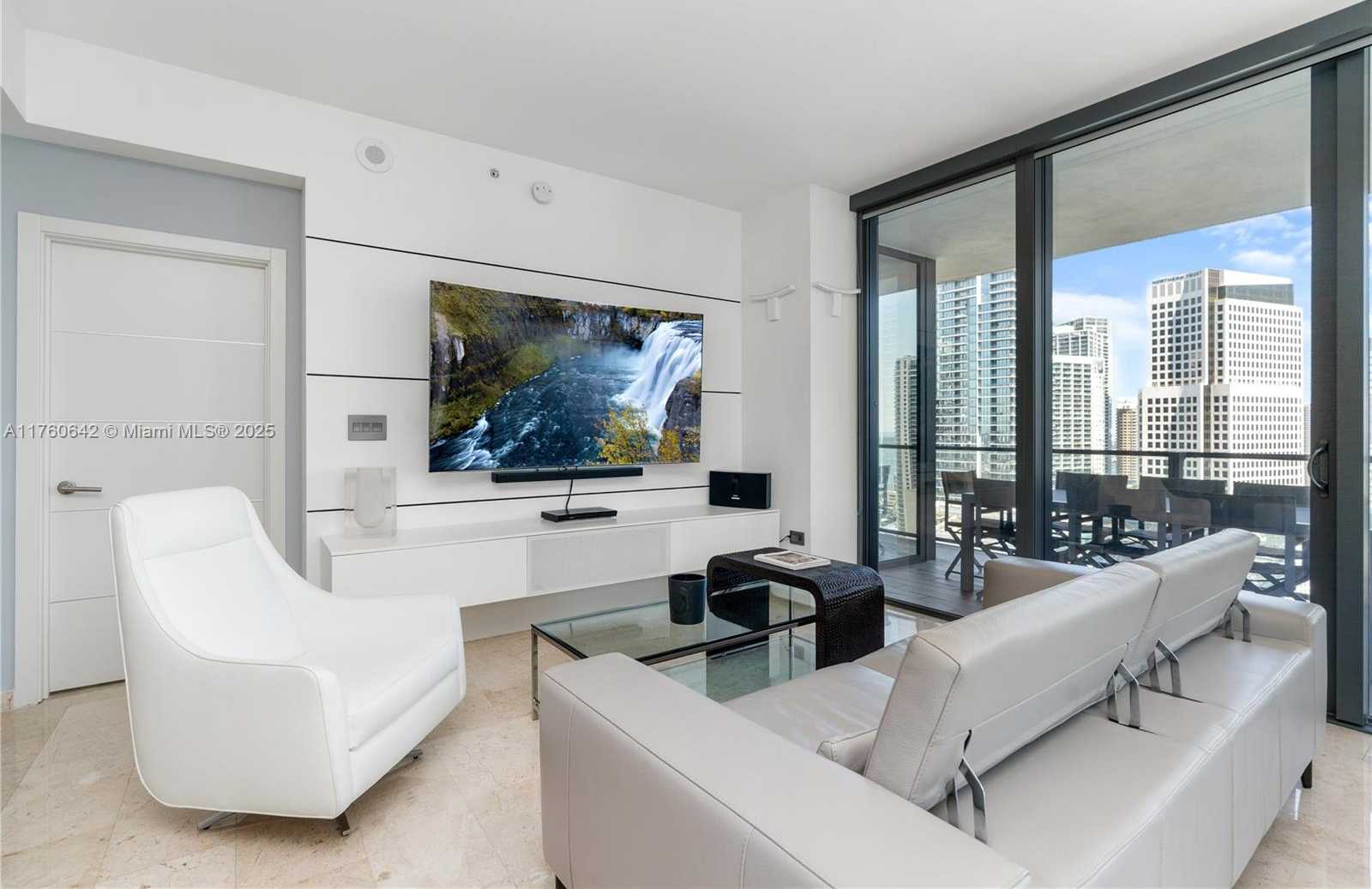 Small Image of 88 SOUTH WEST 7TH ST #2401, Miami Number 25