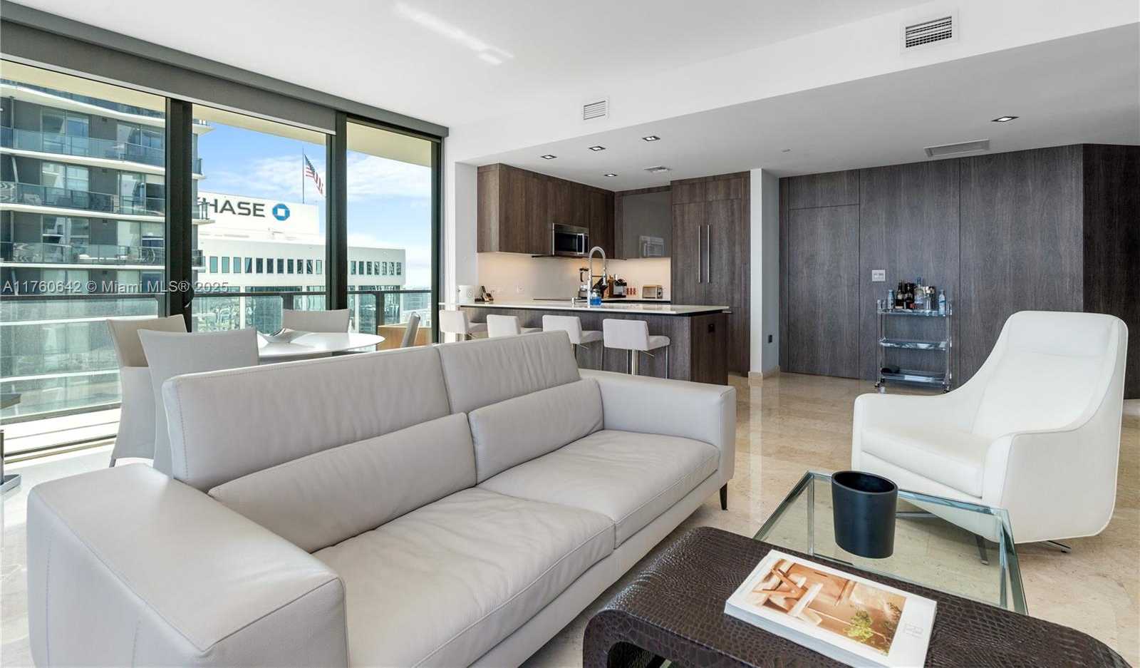 Small Image of 88 SOUTH WEST 7TH ST #2401, Miami Number 32