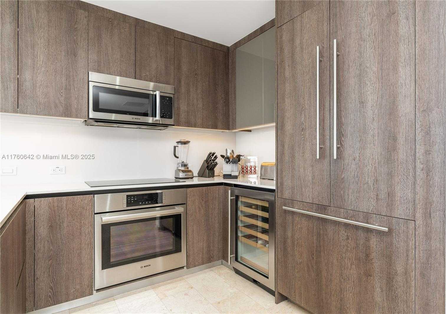 Small Image of 88 SOUTH WEST 7TH ST #2401, Miami Number 33