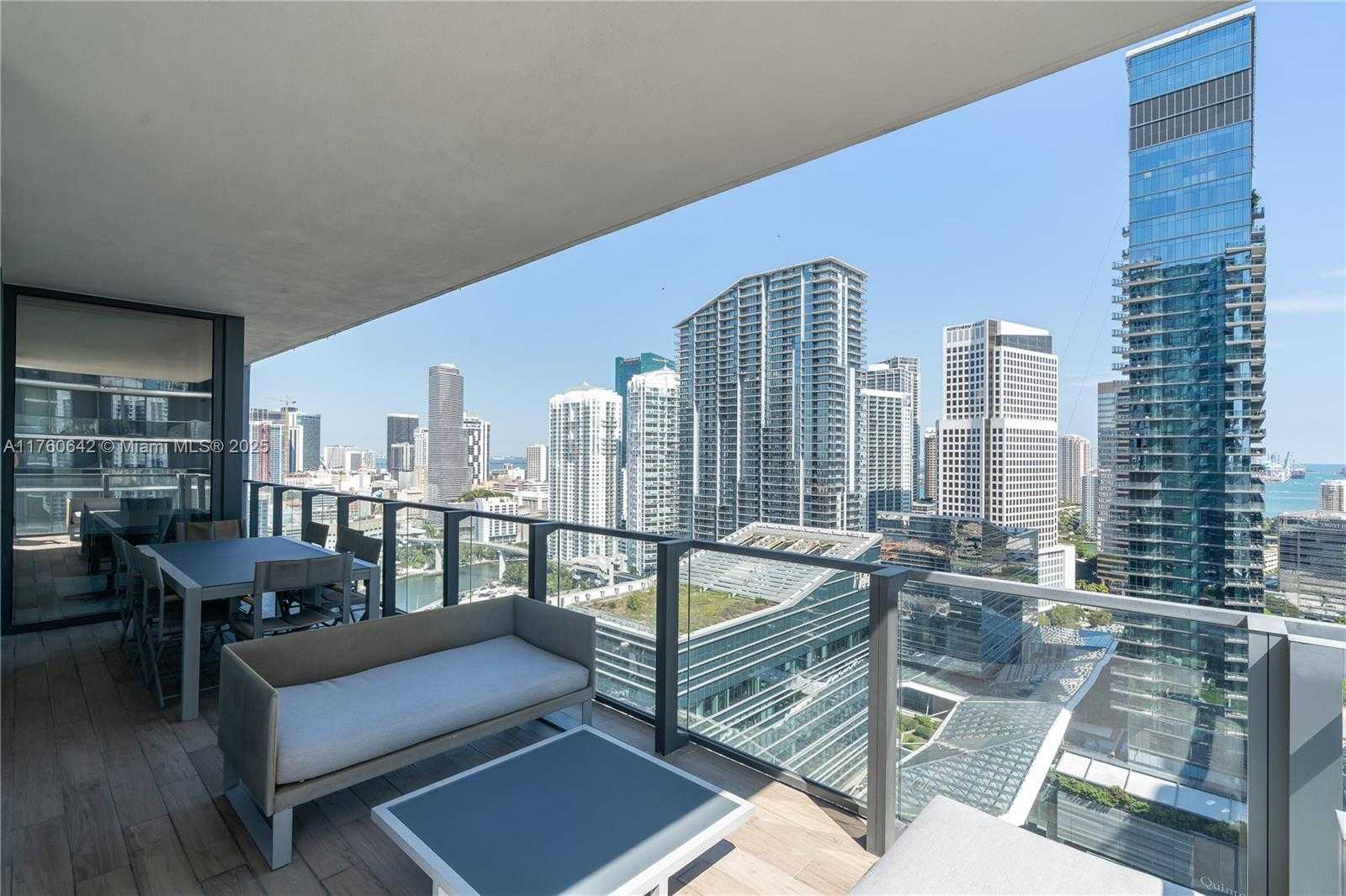 Small Image of 88 SOUTH WEST 7TH ST #2401, Miami Number 43