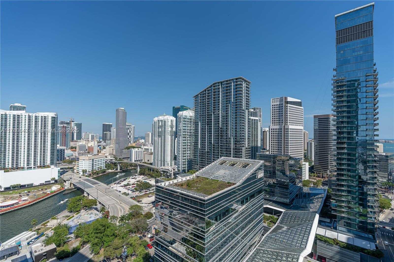 Small Image of 88 SOUTH WEST 7TH ST #2401, Miami Number 44