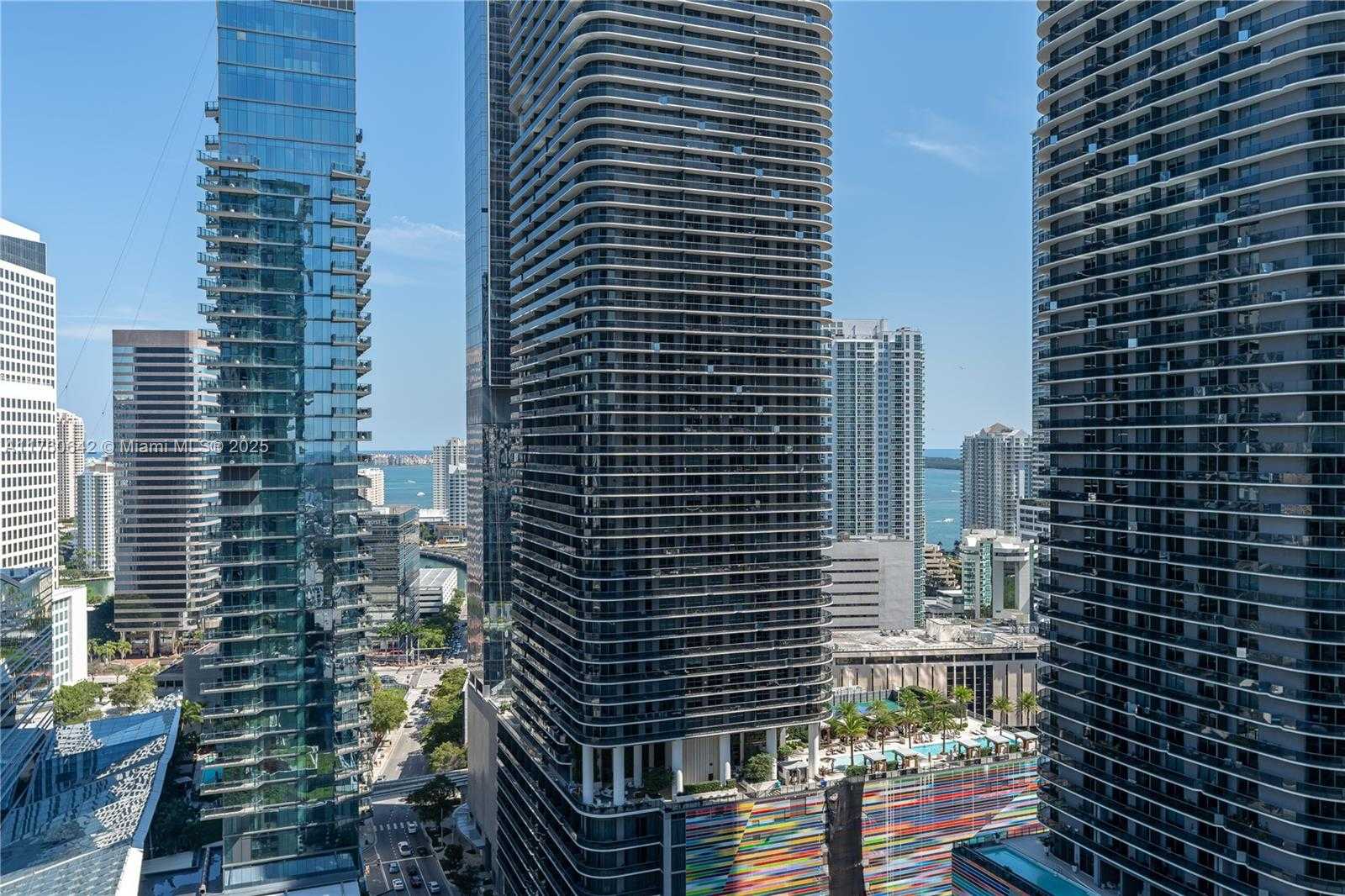 Small Image of 88 SOUTH WEST 7TH ST #2401, Miami Number 49
