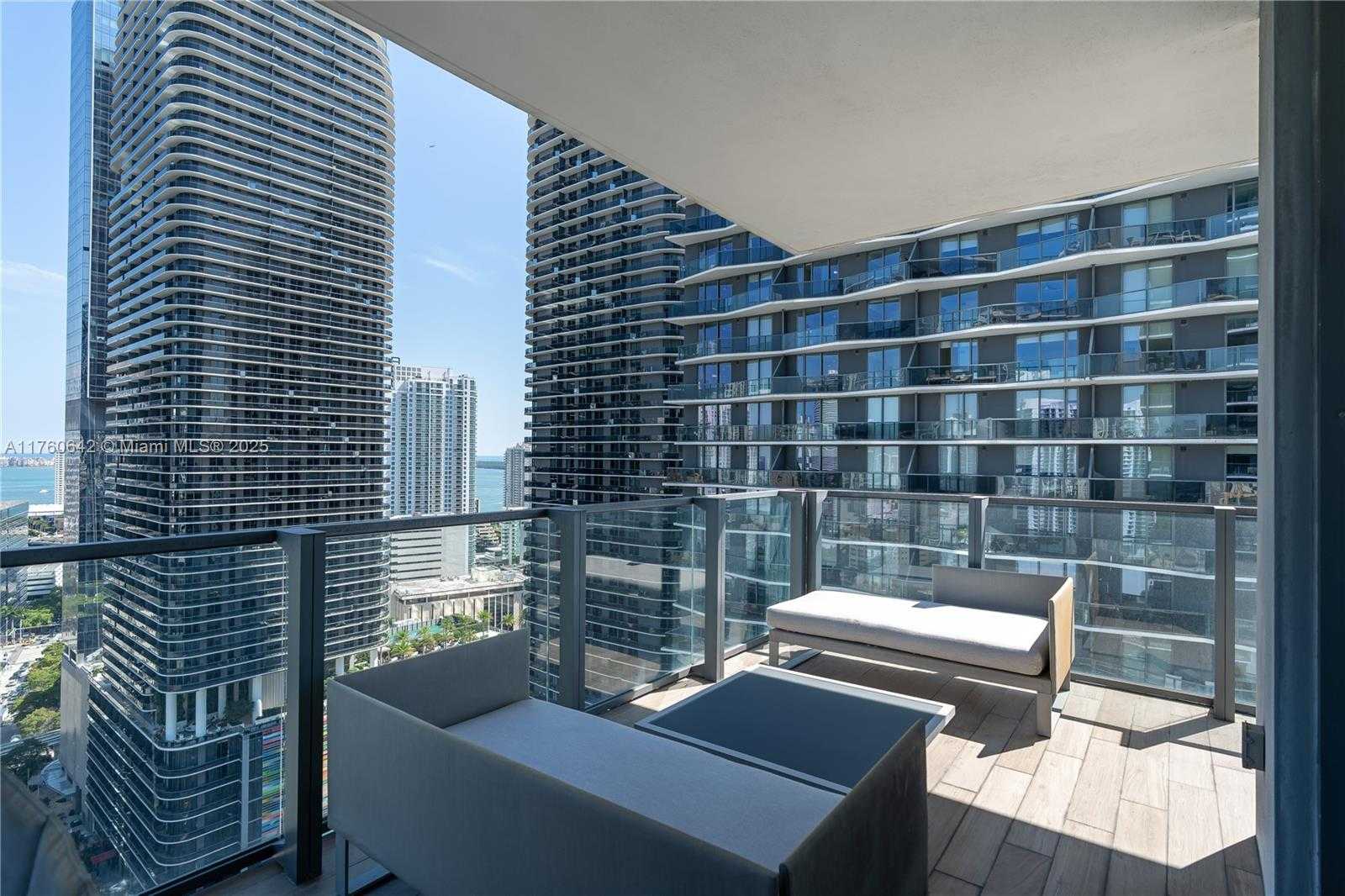 Small Image of 88 SOUTH WEST 7TH ST #2401, Miami Number 55