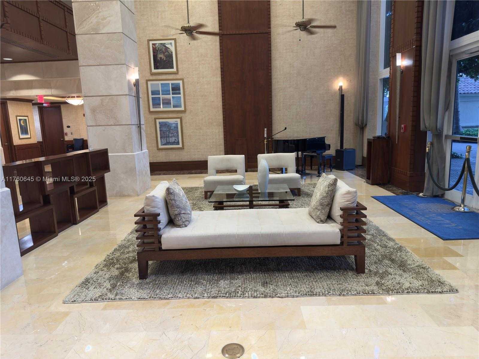 Small Image of 19501 WEST COUNTRY CLUB DR #911, Aventura Number 26
