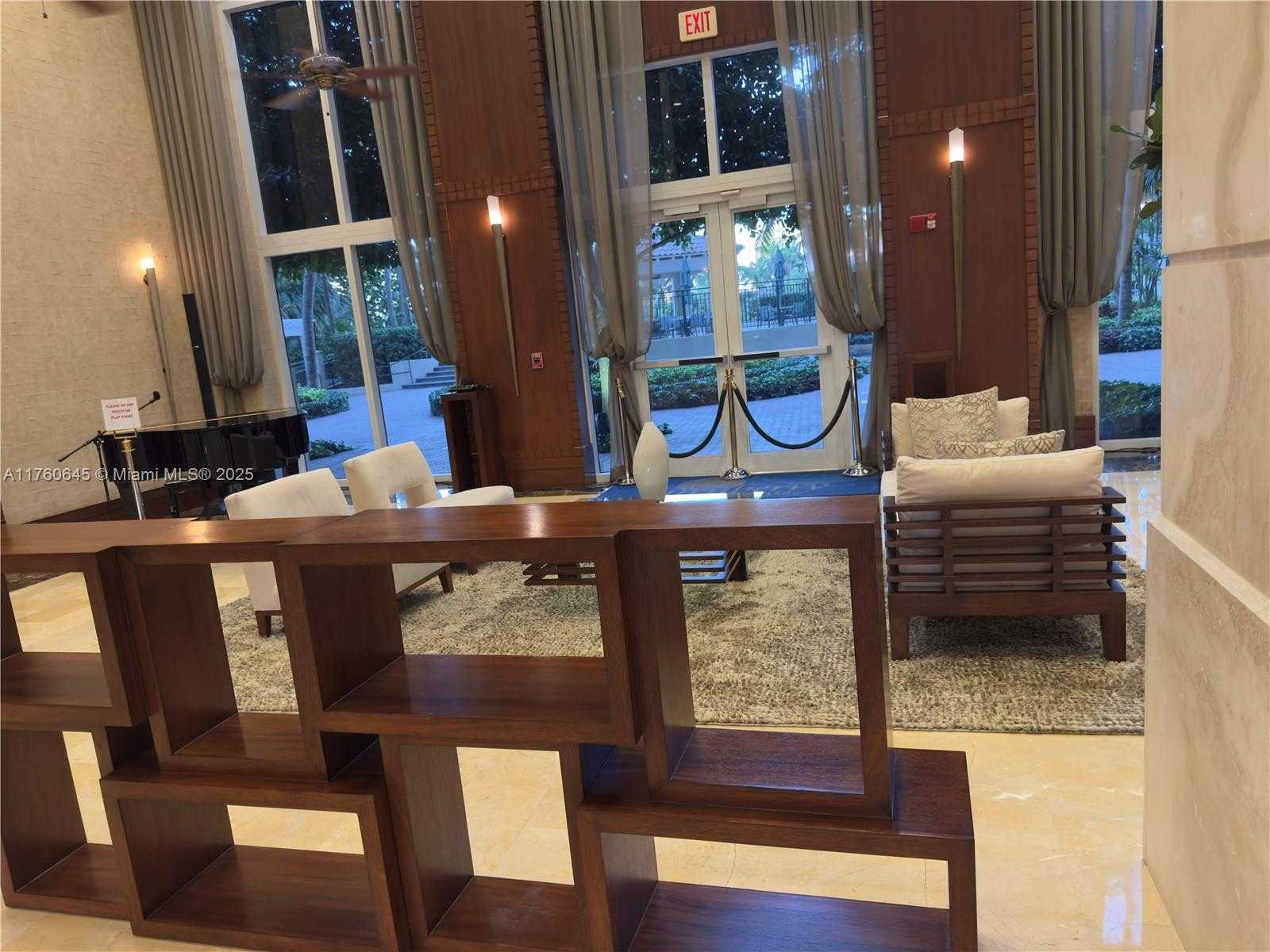 Small Image of 19501 WEST COUNTRY CLUB DR #911, Aventura Number 31