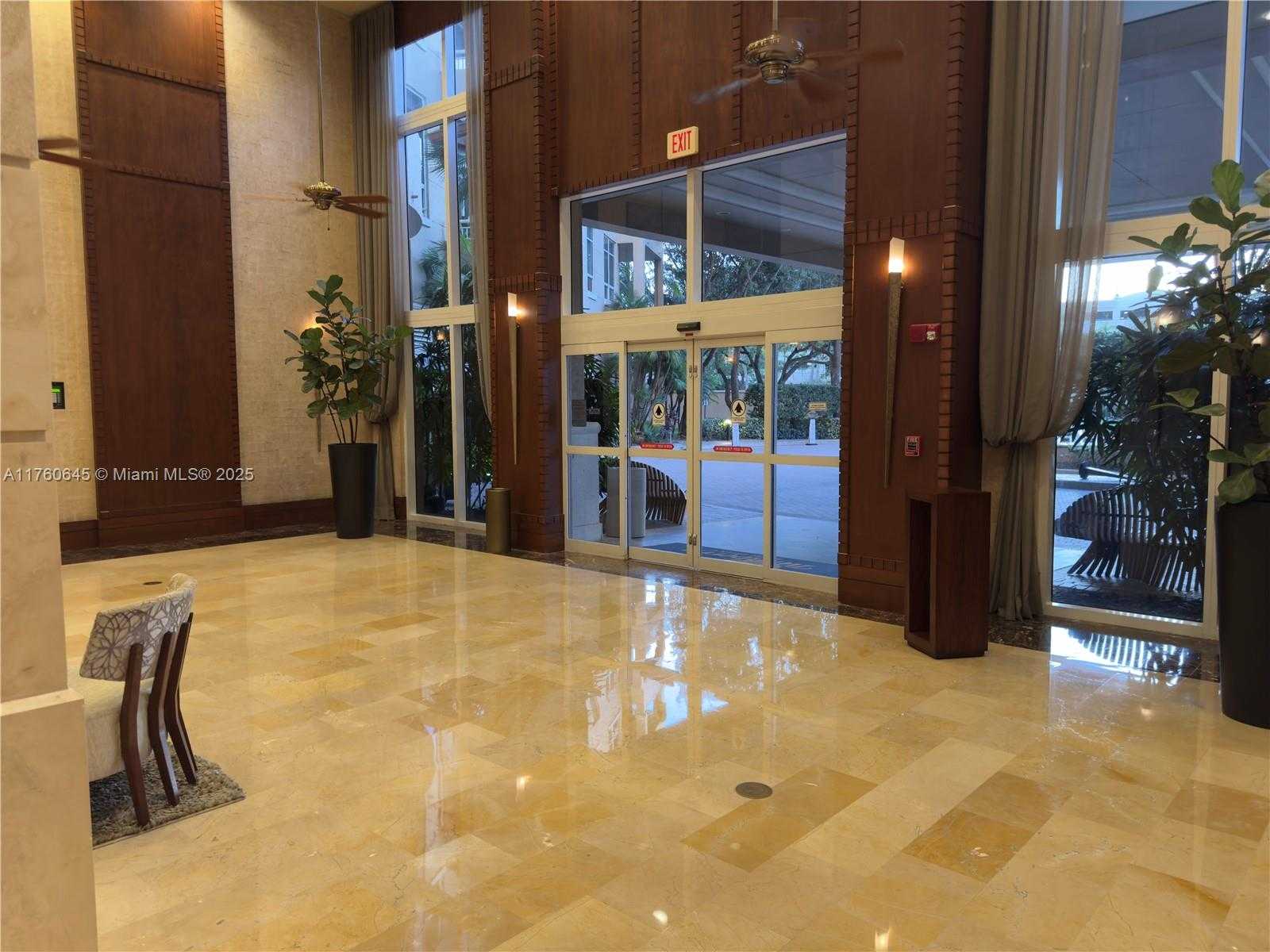 Small Image of 19501 WEST COUNTRY CLUB DR #911, Aventura Number 34
