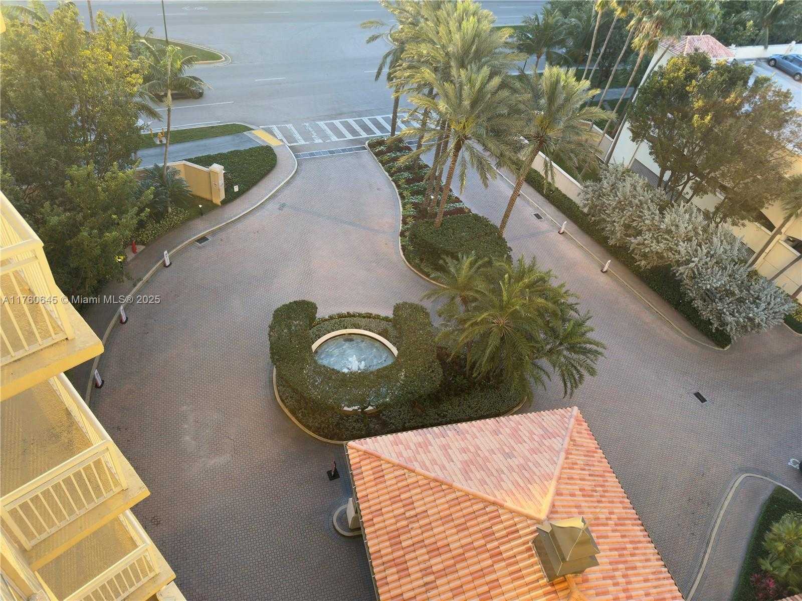 Small Image of 19501 WEST COUNTRY CLUB DR #911, Aventura Number 49