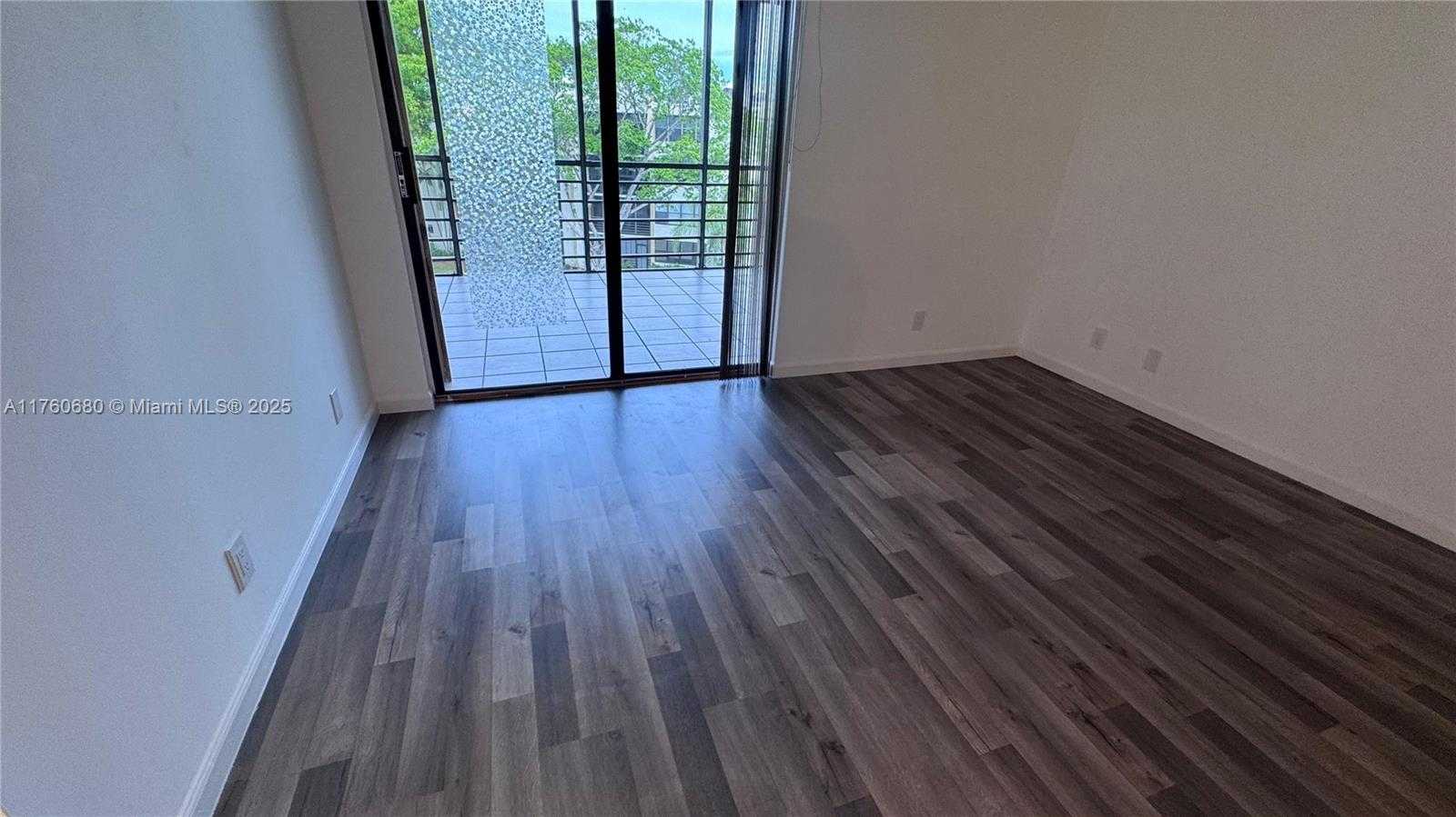 Small Image of 20401 NORTH EAST 30TH AVE #412-8, Aventura Number 27