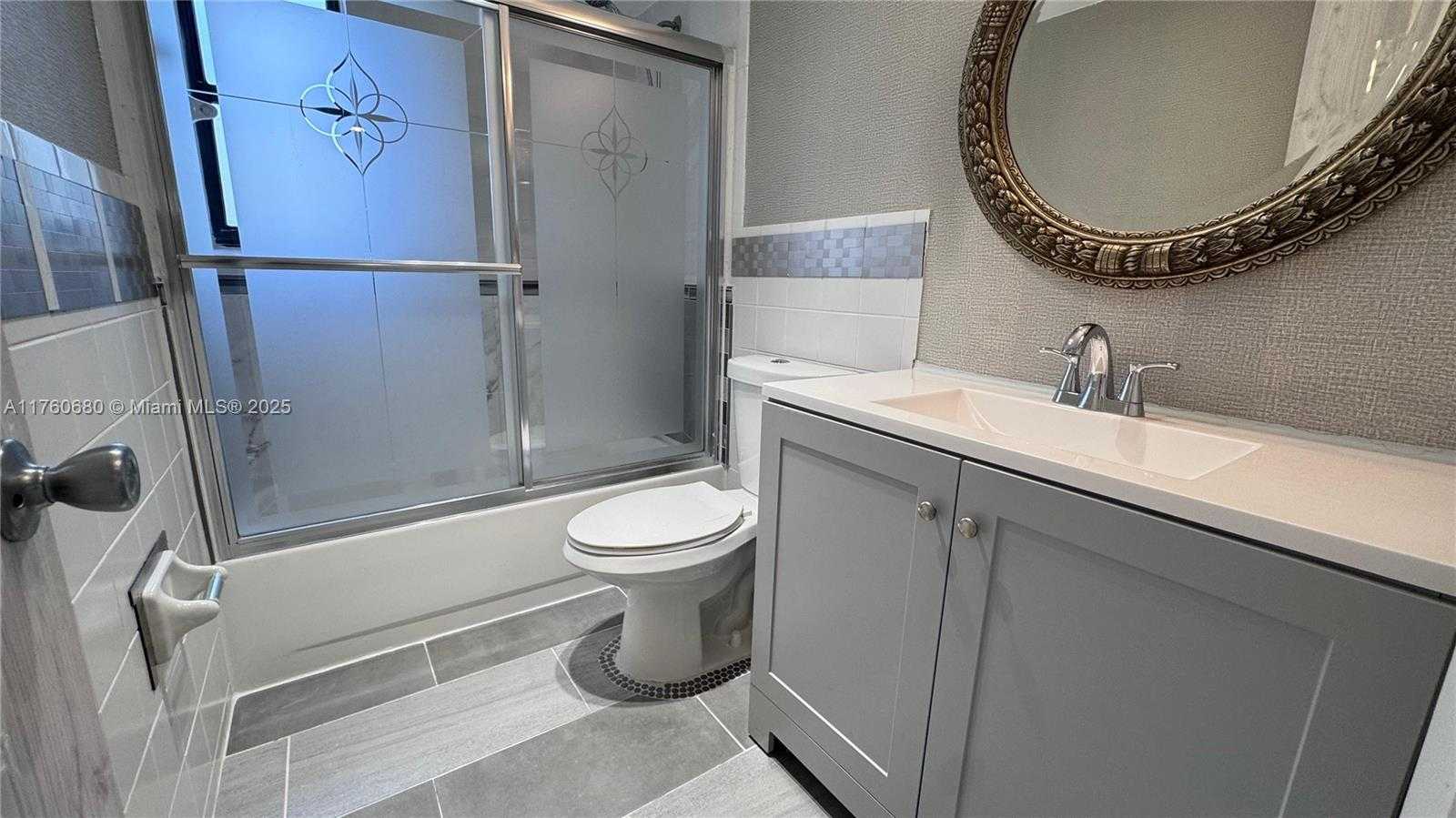 Small Image of 20401 NORTH EAST 30TH AVE #412-8, Aventura Number 31