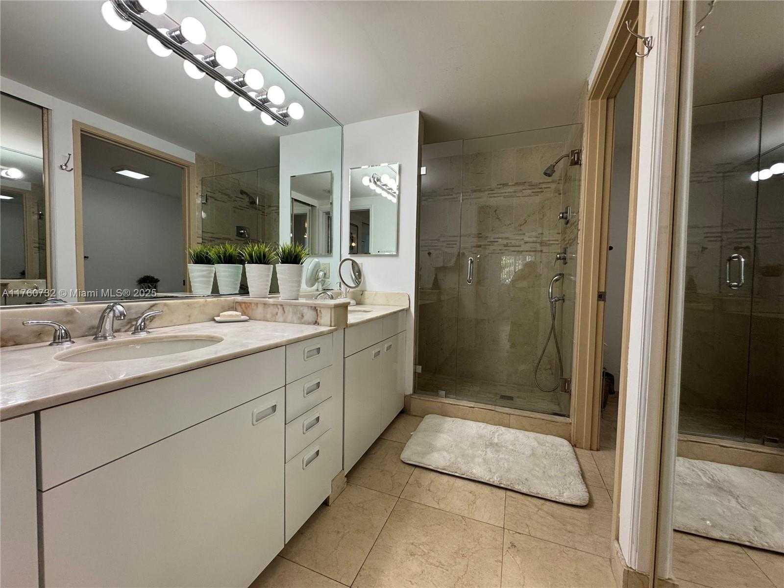 Small Image of 161 CRANDON BLVD #323, Key Biscayne Number 9
